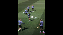 Thumbnail for Real Madrid Play One Touch Football 🤯🤯 | Hoanftbl