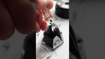 Thumbnail for Drawing with a GLASS PEN!! 🧊👀 #artchallenge | Shrimpy