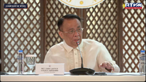 Thumbnail for LIVE: Executive Secretary Bersamin holds press conference after Marcos' courtesy resignation call | Rappler