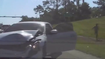 Thumbnail for 🚗💥👩🏿‍🦲💥🚓💥🚓💥👮🏿‍♂️💥🐕‍🦺💥🚓💥🚛👩🏿‍🦲⛓️‍💥☹️