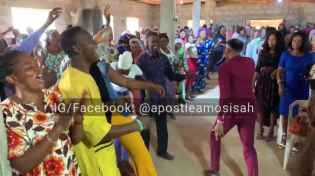 Thumbnail for Pastor speaking in tongues "heals" people with holy spirit in deliverance prayer | Christcuck Pastors