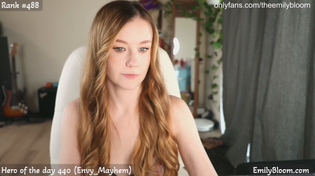 Thumbnail for EmilyBloom's Room - MyFreeCams 2022-09-17