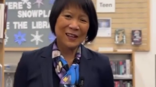 Thumbnail for Chinky Toronto mayor is back! @da ribrary 